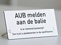 Tafelbordje wit met eigen tekst 20 x 10 cm
