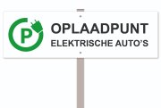 Parkeerbord Oplaadpunt elektrische auto - op paal - wit