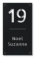 Naambord mat zwart lasergesneden perspex 15 x 27 cm