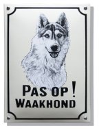 Hier waak ik bord met Husky