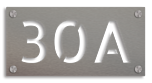 Huisnummerbord 30 x 15 met uitgesneden nummer