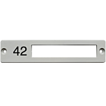 Naamplaathouder kunststof met gegraveerd nummer model gegoten 130 x 30 mm