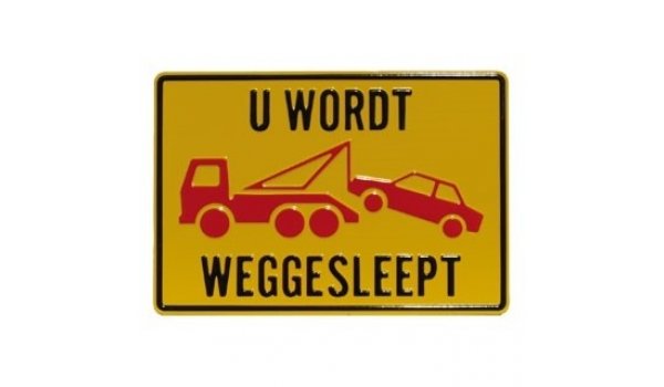 Tekstbord Aluminium U wordt weggesleept