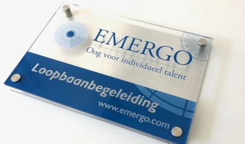 Bedrijfsnaambord